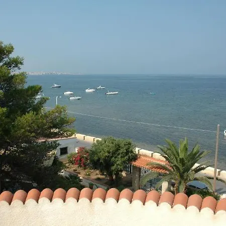 Sleeps 16 Marsala